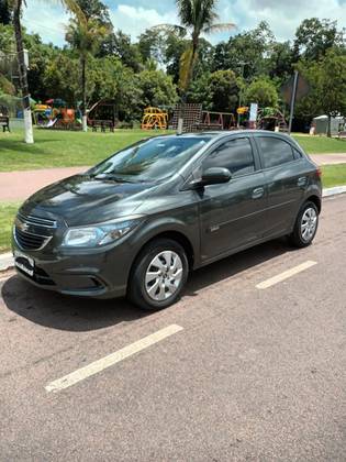 CHEVROLET ONIX 1.4 MPFI LT 8V FLEX 4P AUTOMÁTICO
